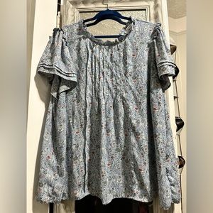 Rose+Olive Short Sleeve Floral Blouse